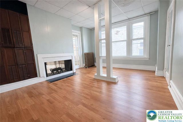 1213 West Walnut Street, Allentown City, PA 18102