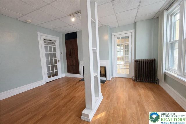 1213 West Walnut Street, Allentown City, PA 18102