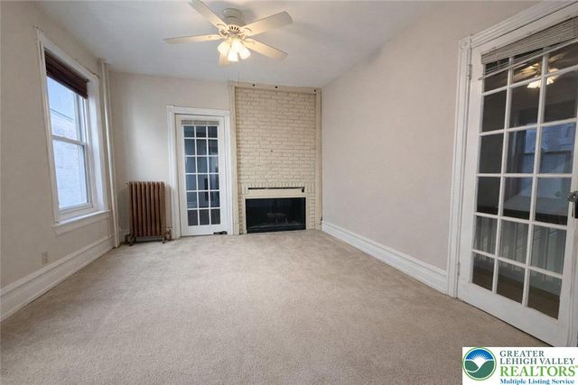 1213 West Walnut Street, Allentown City, PA 18102