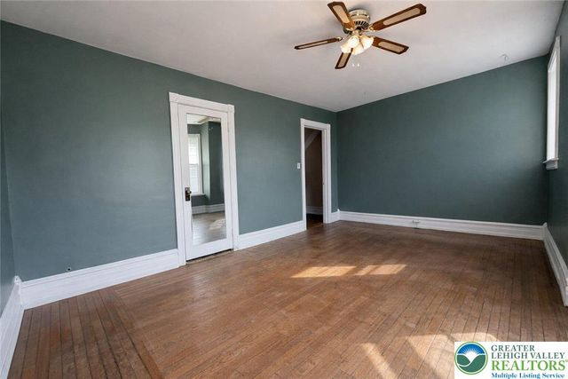 1213 West Walnut Street, Allentown City, PA 18102