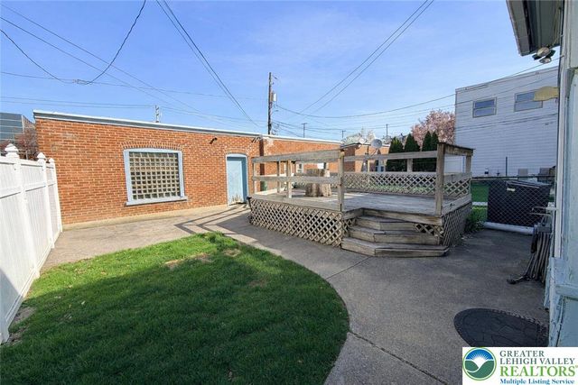1213 West Walnut Street, Allentown City, PA 18102