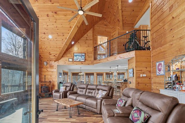 4760 Anderson Road, Hiawassee, GA 30546