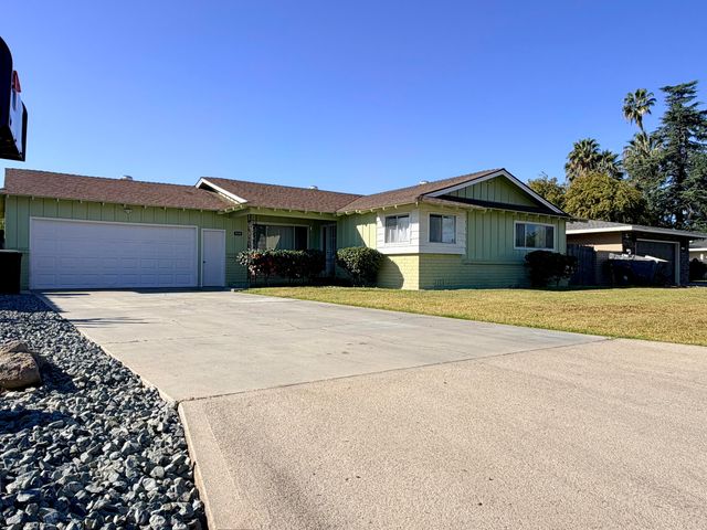 539 W Kanai Avenue, Porterville, CA 93257