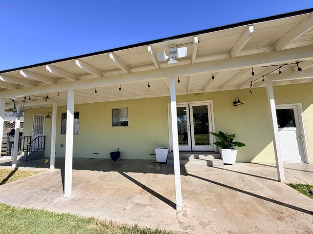 539 W Kanai Avenue, Porterville, CA 93257