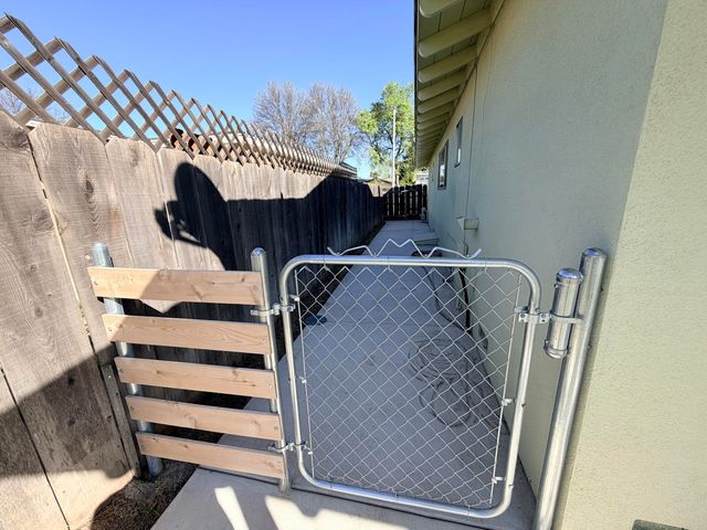 539 W Kanai Avenue, Porterville, CA 93257