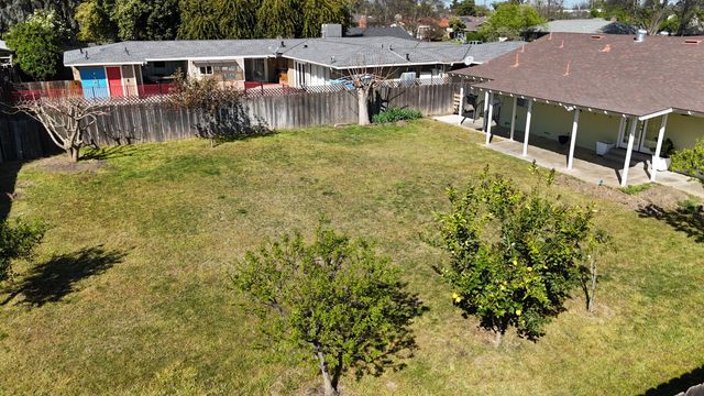 539 W Kanai Avenue, Porterville, CA 93257