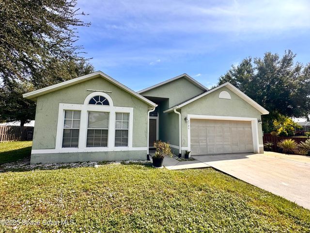 8746 105th Court, Vero Beach, FL 32967