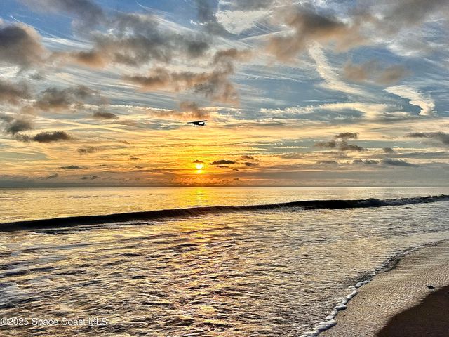 8746 105th Court, Vero Beach, FL 32967