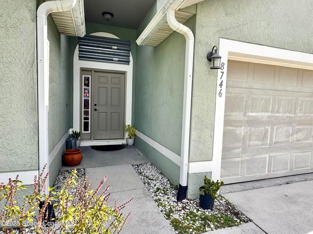 8746 105th Court, Vero Beach, FL 32967