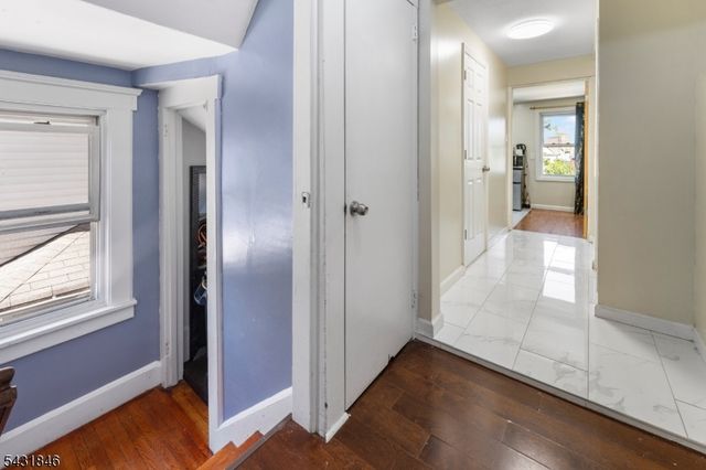 327 Cherry St, Elizabeth City, NJ 07208