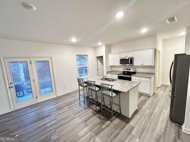 129 Carnaby Street, Winder, GA 30680