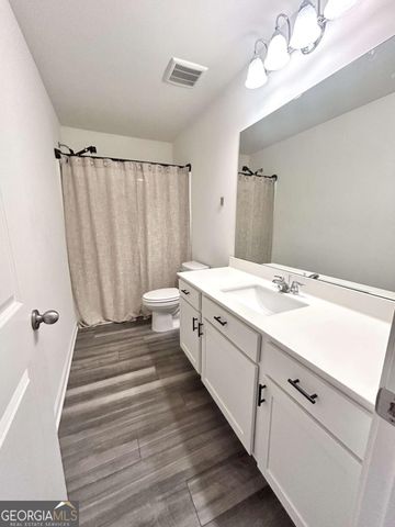 129 Carnaby Street, Winder, GA 30680