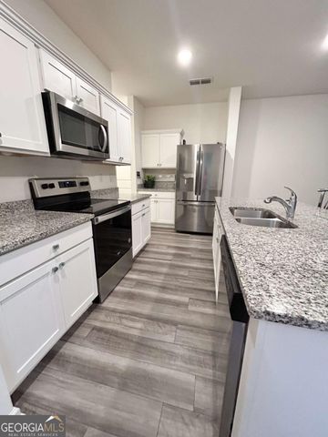 129 Carnaby Street, Winder, GA 30680