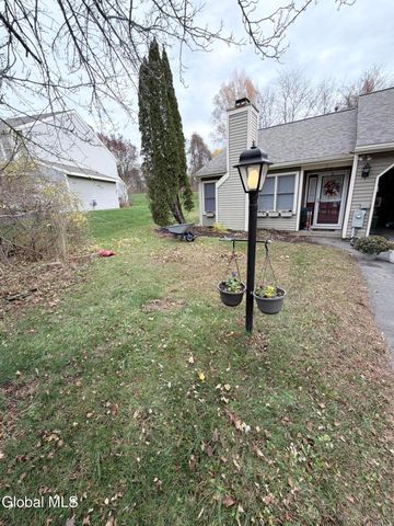 7 Cromwell Drive, Halfmoon, NY 12065