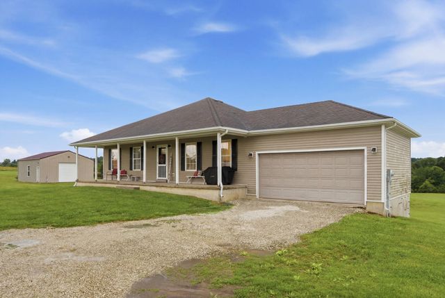 1479 Puckett Road, Lawrenceburg, KY 40342