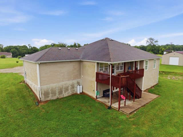 1479 Puckett Road, Lawrenceburg, KY 40342