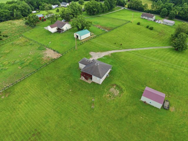 1479 Puckett Road, Lawrenceburg, KY 40342
