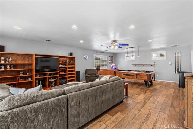 123 W Ronwood Street, Glendora, CA 91740