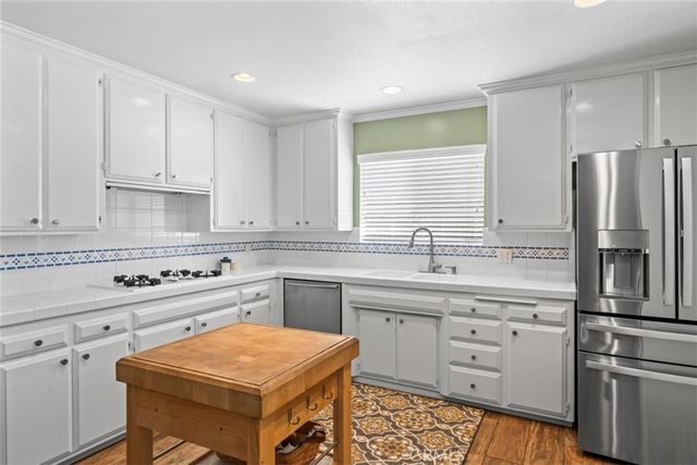 123 W Ronwood Street, Glendora, CA 91740