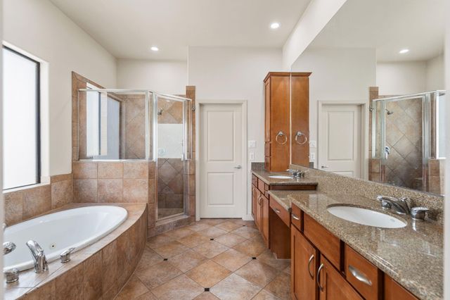 5203 Lillian Street, Houston, TX 77007