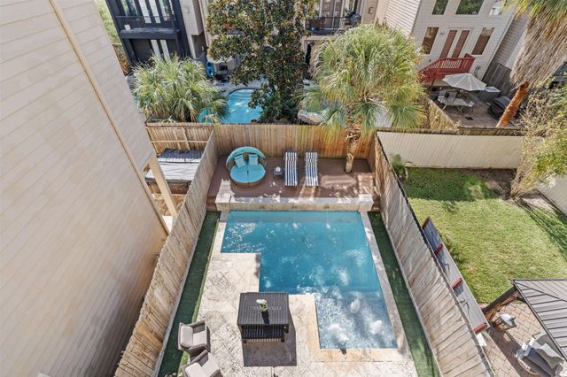 5203 Lillian Street, Houston, TX 77007