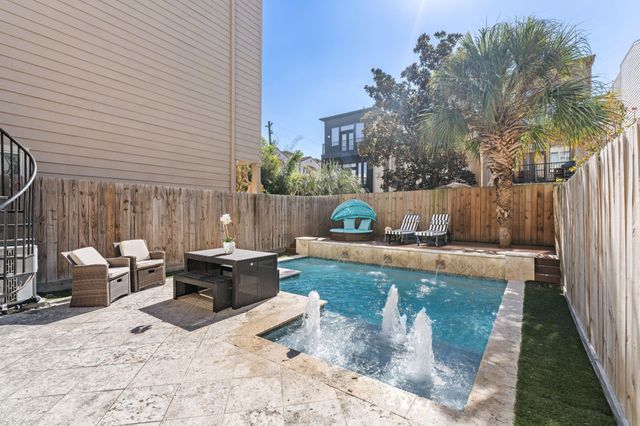 5203 Lillian Street, Houston, TX 77007