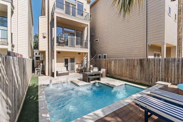 5203 Lillian Street, Houston, TX 77007