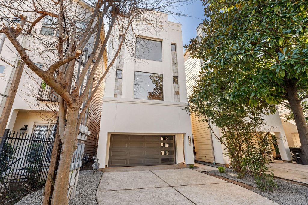 5203 Lillian Street, Houston, TX 77007