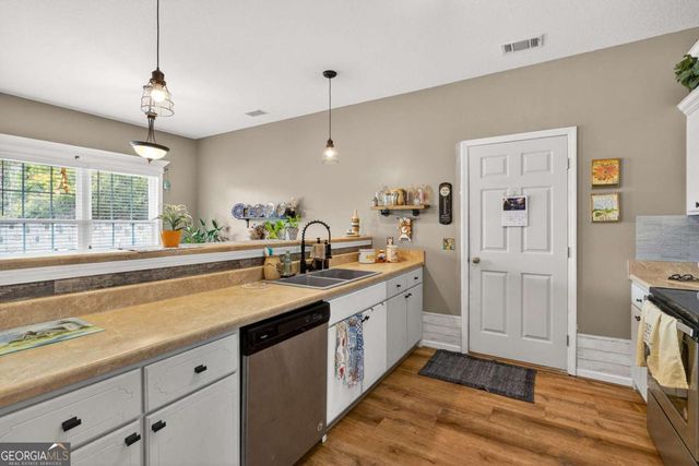 1215 Tidal Drive SE, Townsend, GA 31331