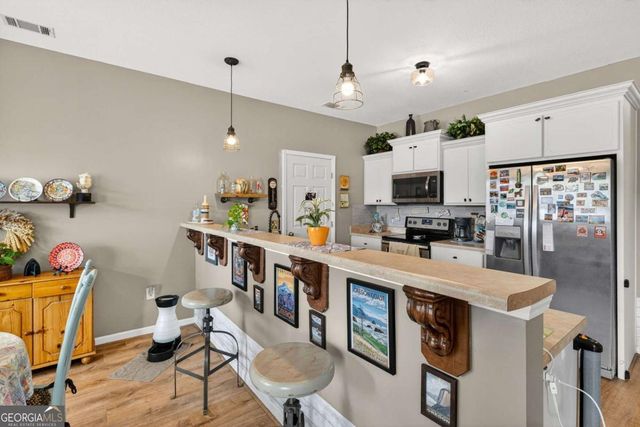 1215 Tidal Drive SE, Townsend, GA 31331