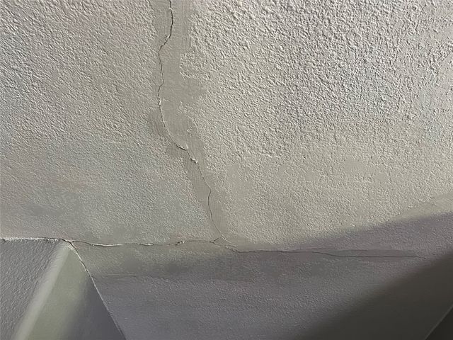 1306 Elby Street, Irving, TX 75061