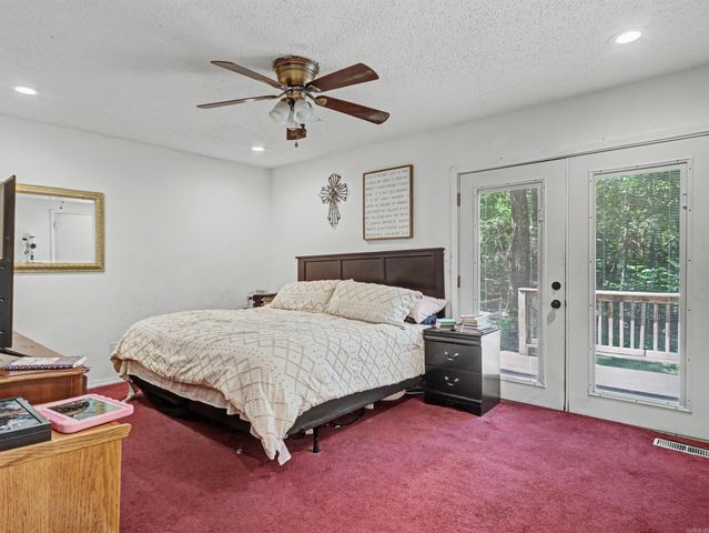 803 Ridgewood Drive, Russellville, AR 72801