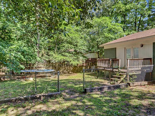 803 Ridgewood Drive, Russellville, AR 72801