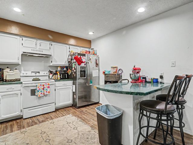803 Ridgewood Drive, Russellville, AR 72801