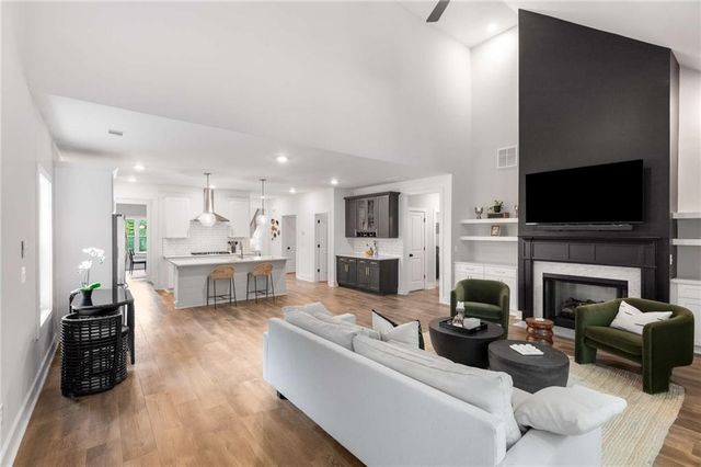 3127 Cherry Blossom Lane, Atlanta, GA 30344