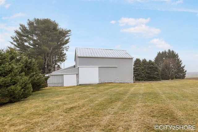 12201 Sparta Avenue, Sparta, MI 49345