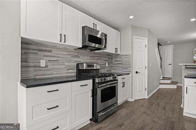 2216 Goodwood Boulevard SE, Smyrna, GA 30080