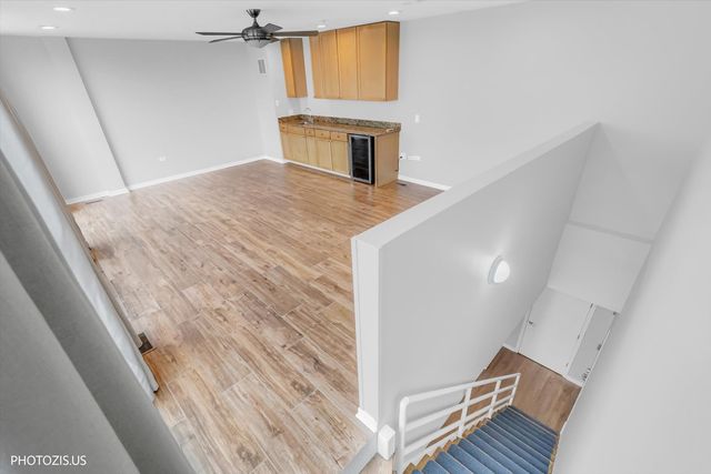 912 W Chicago Avenue 403, Chicago, IL 60642