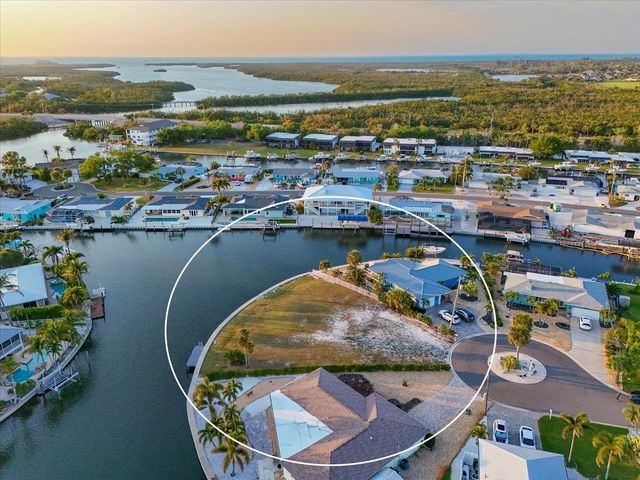 10412 KINGFISHER ROAD W, Bradenton, FL 34209