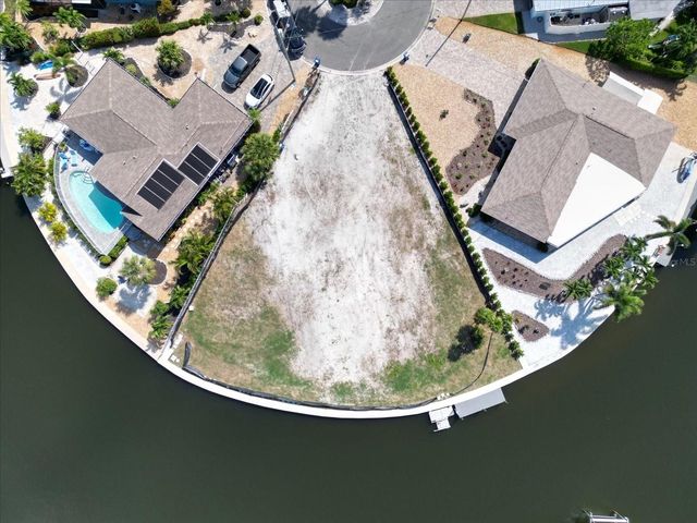 10412 KINGFISHER ROAD W, Bradenton, FL 34209