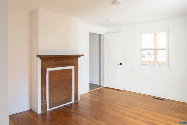 105 LINNEY ST, Gordonsville, VA 22942