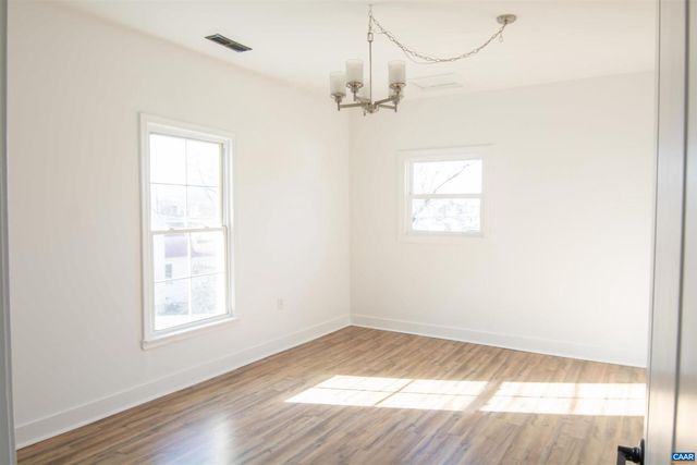 105 LINNEY ST, Gordonsville, VA 22942