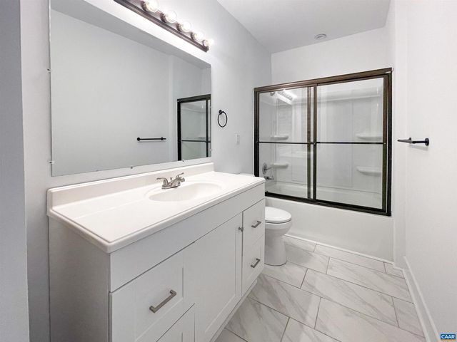 105 LINNEY ST, Gordonsville, VA 22942