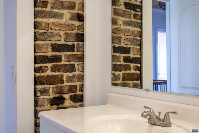 105 LINNEY ST, Gordonsville, VA 22942