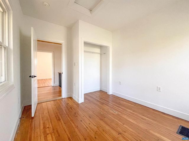 105 LINNEY ST, Gordonsville, VA 22942