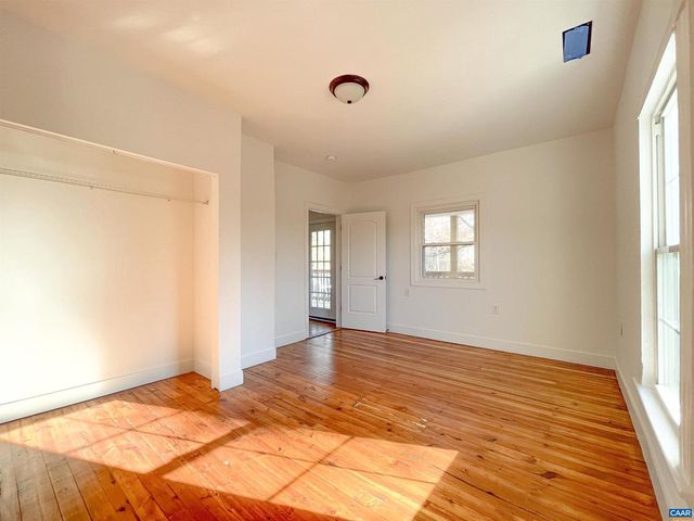 105 LINNEY ST, Gordonsville, VA 22942