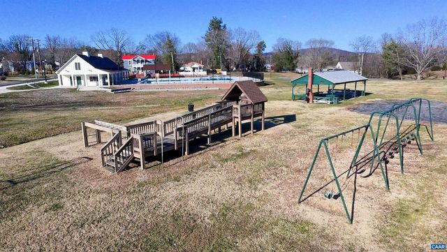 105 LINNEY ST, Gordonsville, VA 22942