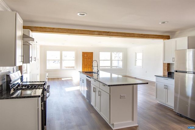 105 LINNEY ST, Gordonsville, VA 22942