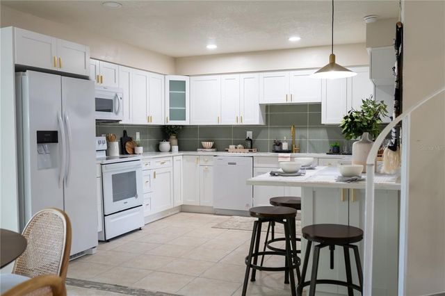 11739 WESSON CIRCLE W, Tampa, FL 33618