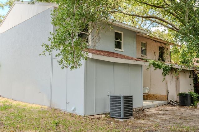 11739 WESSON CIRCLE W, Tampa, FL 33618
